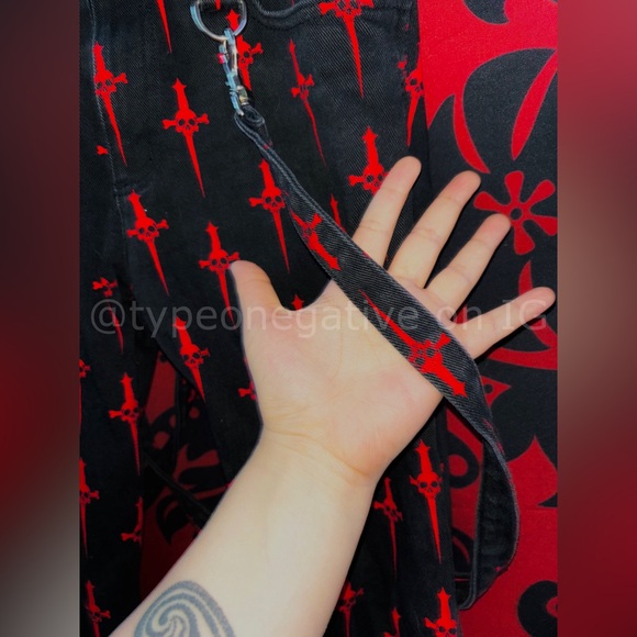 (SOLD) RARE Lip Service LS Daggers (2003) Red Black Bondage Pants - Picture 3 of 4